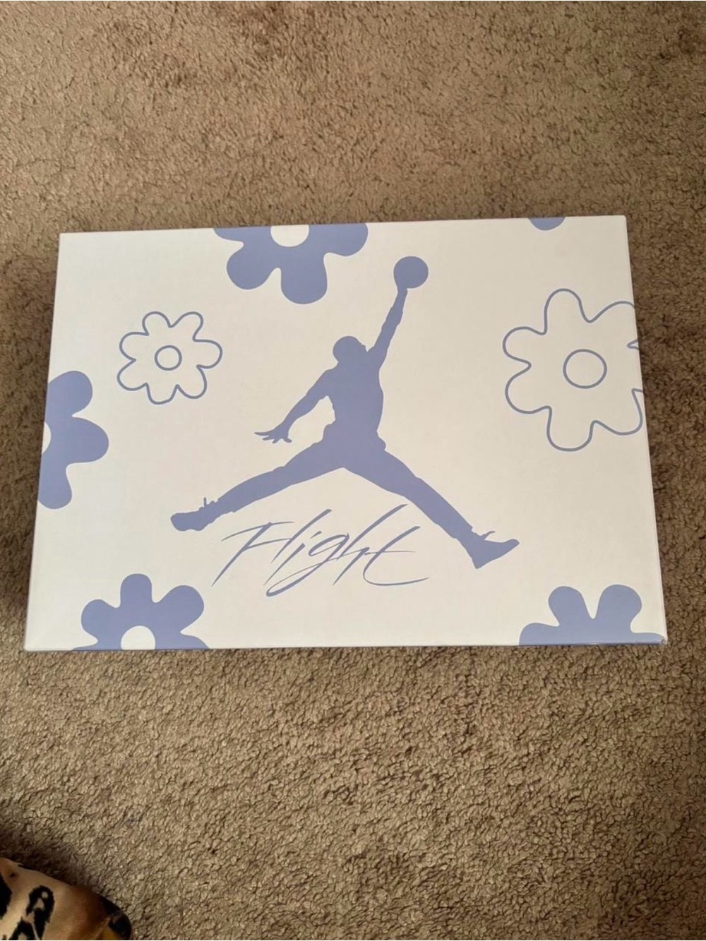 Mother’s Day Jordan 4 🩵 - Picture 6 of 6